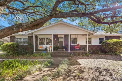 6001 Hilltop Rd, Pensacola, FL 32504 - Photo 1