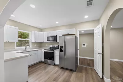 4819 W Jackson St, Pensacola, FL 32506 - Photo 19