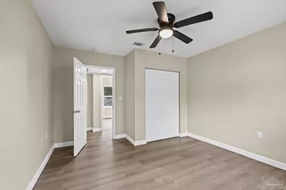4819 W Jackson St, Pensacola, FL 32506 - Photo 3