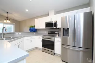 4119 Spinnaker Pl, Pensacola, FL 32507 - Photo 7