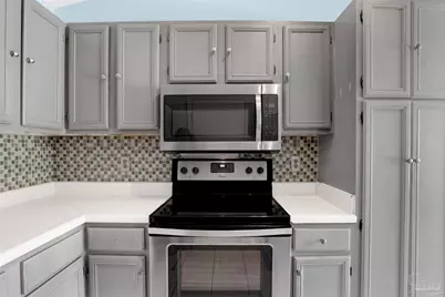 3437 Riverside Dr, Pensacola, FL 32514 - Photo 11