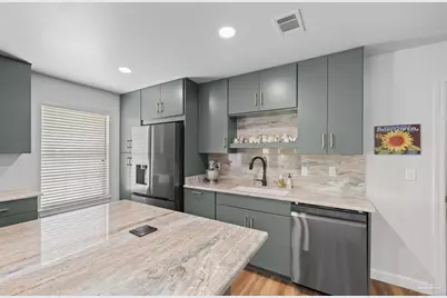 10666 Macgregor Dr, Pensacola, FL 32514 - Photo 5