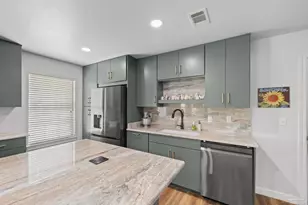 10666 Macgregor Dr, Pensacola, FL 32514 - Photo 5