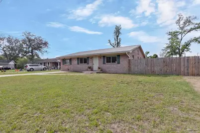 2325 Merle Cir, Pensacola, FL 32526 - Photo 63