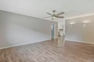 2325 Merle Cir, Pensacola, FL 32526 - Photo 5