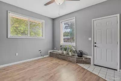 2325 Merle Cir, Pensacola, FL 32526 - Photo 17