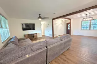 993 New Haven Dr, Cantonment, FL 32533 - Photo 9