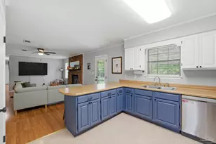 150 Emmons Ln, Pensacola, FL 32506 - Photo 9