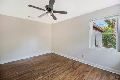 110 Hancock Ln, Pensacola, FL 32503 - Photo 25