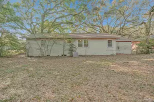 110 Hancock Ln, Pensacola, FL 32503 - Photo 37