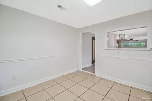 110 Hancock Ln, Pensacola, FL 32503 - Photo 13