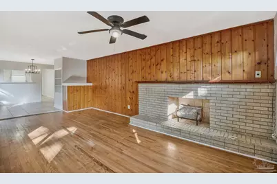 110 Hancock Ln, Pensacola, FL 32503 - Photo 3