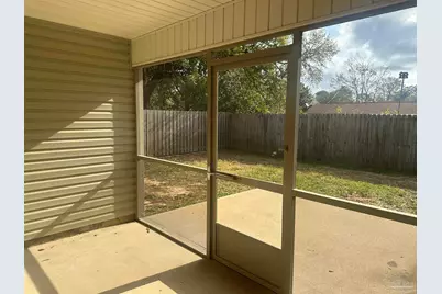 5740 San Gabriel Dr, Pensacola, FL 32504 - Photo 15