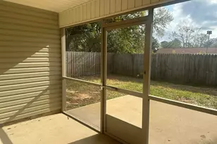 5740 San Gabriel Dr, Pensacola, FL 32504 - Photo 15