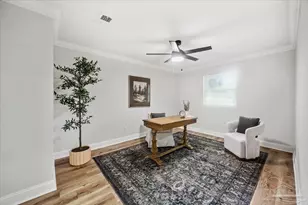 4593 Soundside Dr, Gulf Breeze, FL 32563 - Photo 9