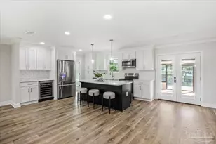 4593 Soundside Dr, Gulf Breeze, FL 32563 - Photo 11