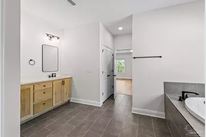 7393 Forestwood Dr, Milton, FL 32570 - Photo 13