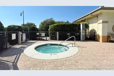 645 Lost Key Dr #405, Pensacola, FL 32507 - Photo 31