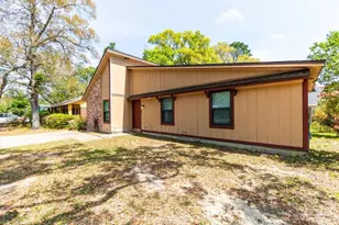 4246 Baywoods Dr, Pensacola, FL 32504 - Photo 23