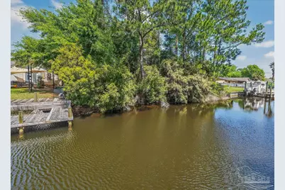 2943 Coral Strip Pkwy, Gulf Breeze, FL 32563 - Photo 9