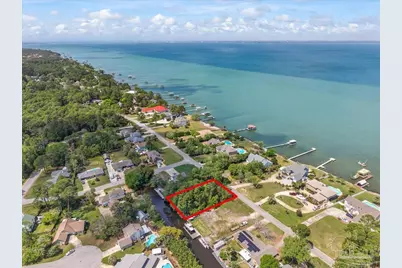 2943 Coral Strip Pkwy, Gulf Breeze, FL 32563 - Photo 3