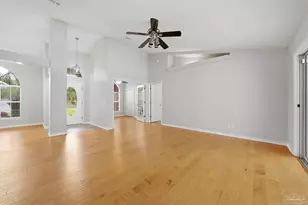 7982 Castle Pointe Way, Pensacola, FL 32506 - Photo 9