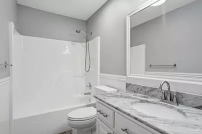 7982 Castle Pointe Way, Pensacola, FL 32506 - Photo 31