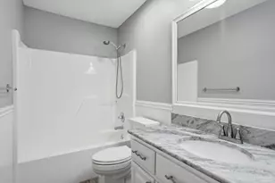 7982 Castle Pointe Way, Pensacola, FL 32506 - Photo 31