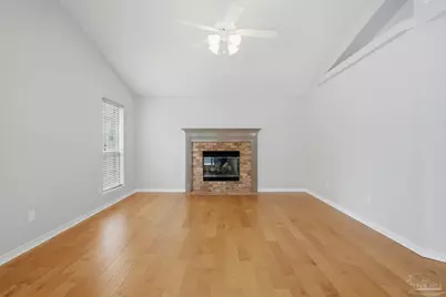 7982 Castle Pointe Way, Pensacola, FL 32506 - Photo 11