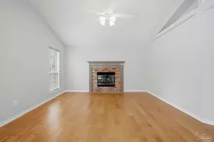 7982 Castle Pointe Way, Pensacola, FL 32506 - Photo 11