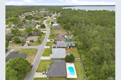 7982 Castle Pointe Way, Pensacola, FL 32506 - Photo 49
