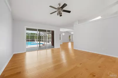 7982 Castle Pointe Way, Pensacola, FL 32506 - Photo 7