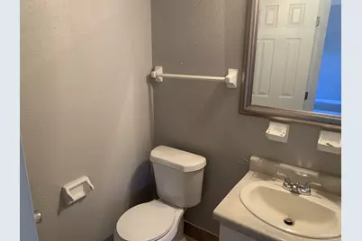 811 Massachusetts Ave, Pensacola, FL 32505 - Photo 3