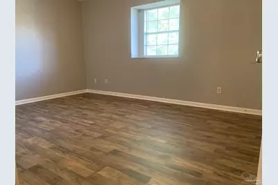 811 Massachusetts Ave, Pensacola, FL 32505 - Photo 11