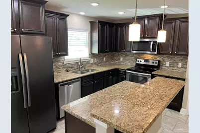 5892 Pendleton Ct, Gulf Breeze, FL 32563 - Photo 3