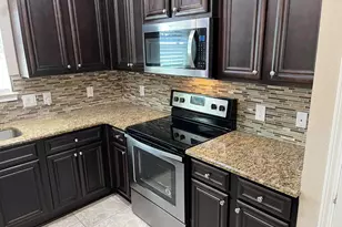 5892 Pendleton Ct, Gulf Breeze, FL 32563 - Photo 9