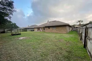 1810 Twin Pine Blvd, Gulf Breeze, FL 32563 - Photo 7