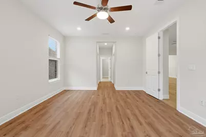 8016 Majestic Cypress Dr, Milton, FL 32583 - Photo 17