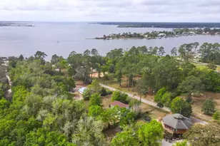 4032 Mae Ln, Milton, FL 32583 - Photo 39