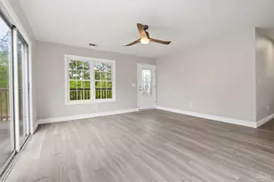 4032 Mae Ln, Milton, FL 32583 - Photo 17