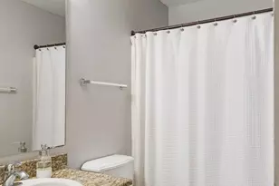 446 Sandy Ridge Cir, Mary Esther, FL 32569 - Photo 19