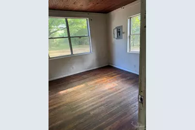 21 Hancock Ln, Pensacola, FL 32503 - Photo 5