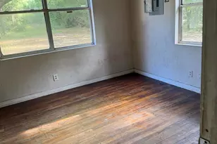 21 Hancock Ln, Pensacola, FL 32503 - Photo 5