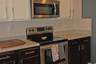 9439 Lutoo Ln, Pensacola, FL 32526 - Photo 7