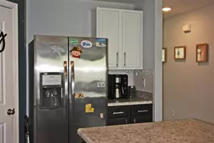 9439 Lutoo Ln, Pensacola, FL 32526 - Photo 5