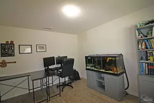 9439 Lutoo Ln, Pensacola, FL 32526 - Photo 19