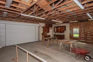 6111 Confederate Dr, Pensacola, FL 32503 - Photo 47