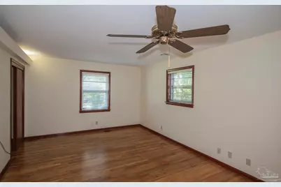 6111 Confederate Dr, Pensacola, FL 32503 - Photo 25