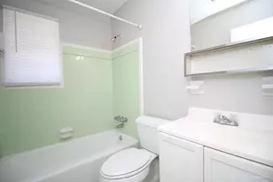 10151 Guidy Ln, Pensacola, FL 32514 - Photo 11