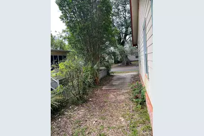 307 E La Rua St, Pensacola, FL 32501 - Photo 9